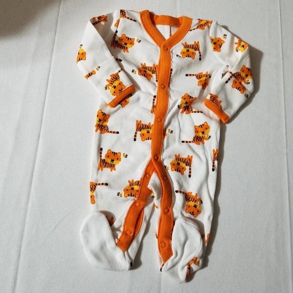 Gymboree Little Roar NB NWT footed sleeper - Picture 1 of 2